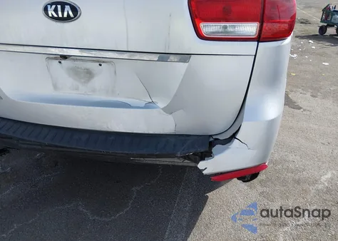 2016 Kia Sedona L z USA, uszkodzony, nr VIN KNDMA5C19G6103201